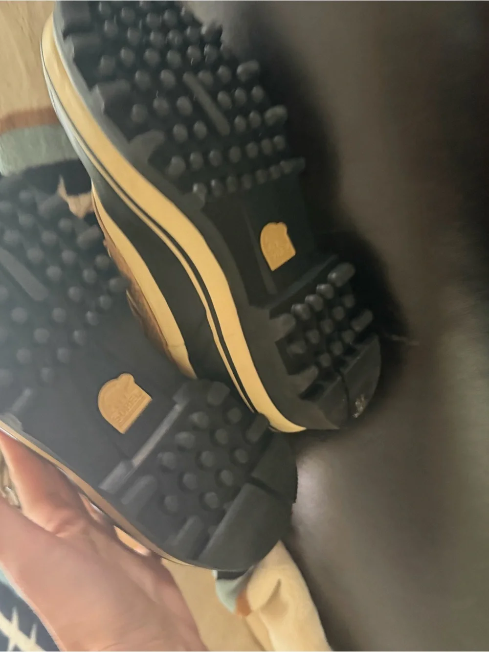 Sorel durable caribou